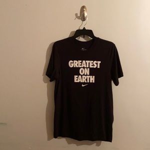 Nike Greatest On Earth Sportswear Graphic T-Shirt